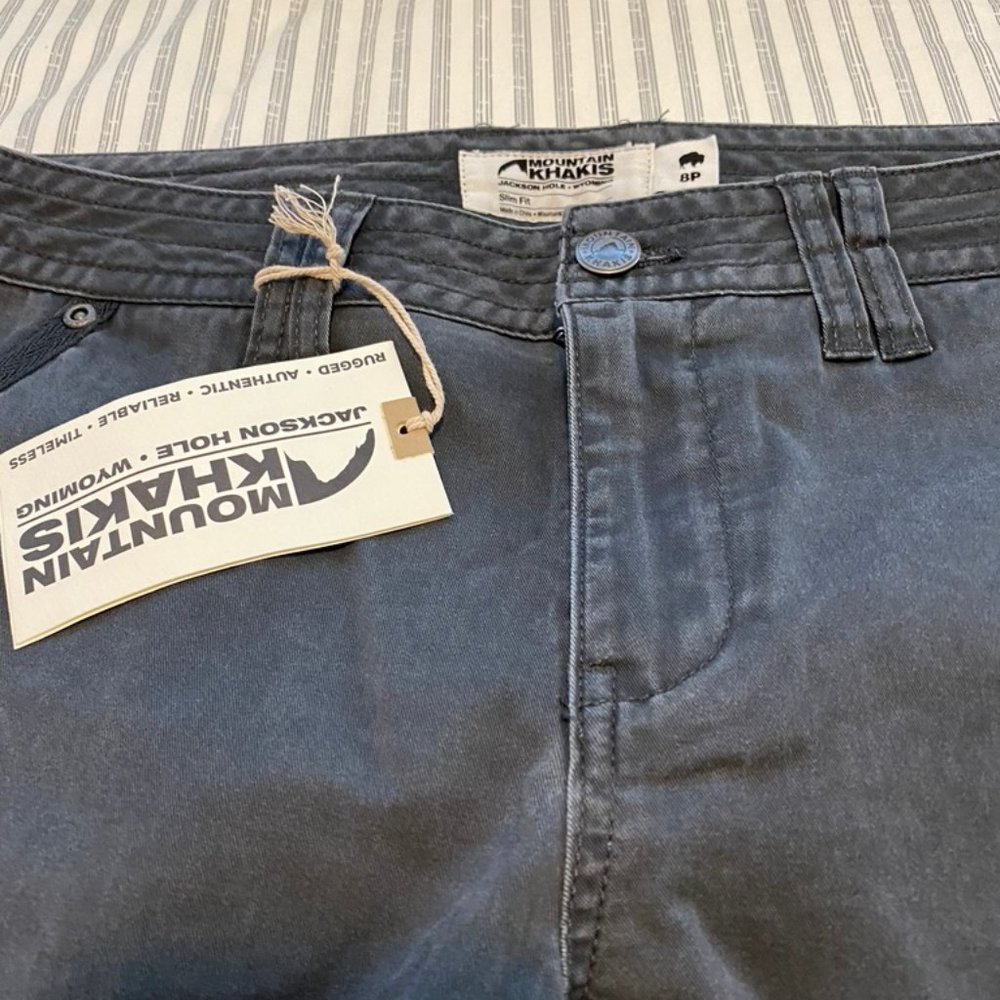 Mountain Khakis Slate Calamity Slim-Fit Cargo Pant 8 P - Picture 2 of 9